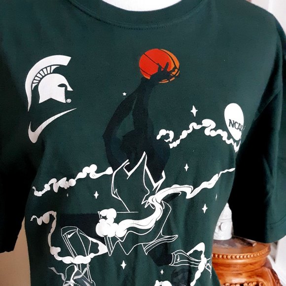 Nike Tops - Women/Youth Unisex Nike NCAA T shirt MSU EUC L
